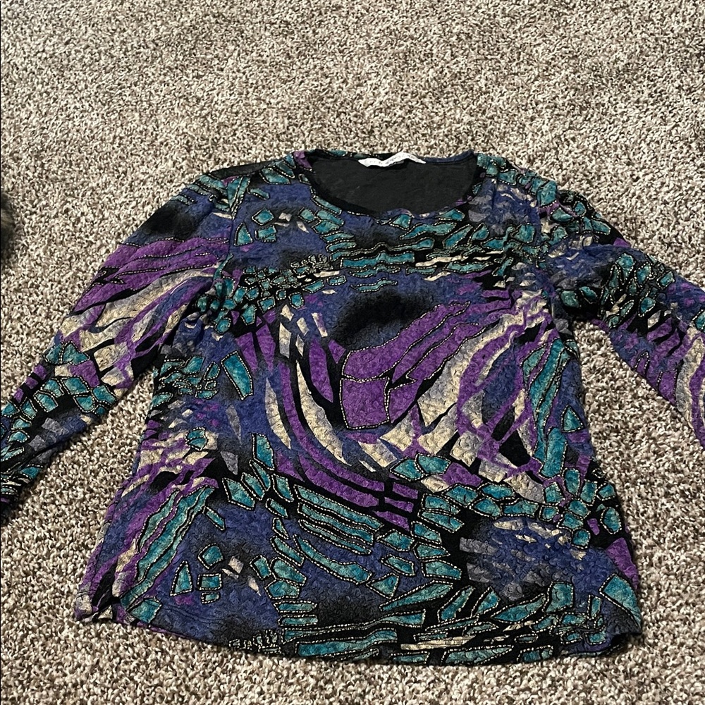 Peter Nygard Abstract Long Sleeve Top